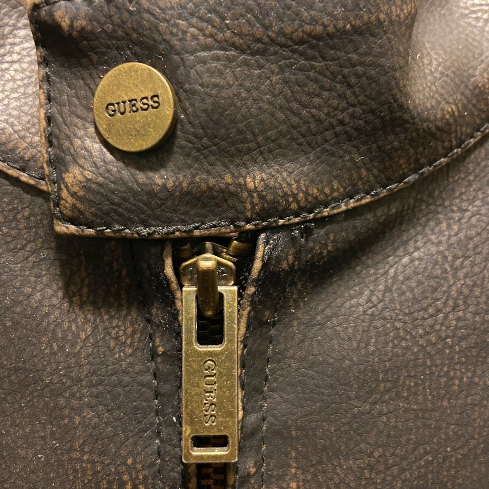 New Men’s Guess Jacket - Picture 3 of 6